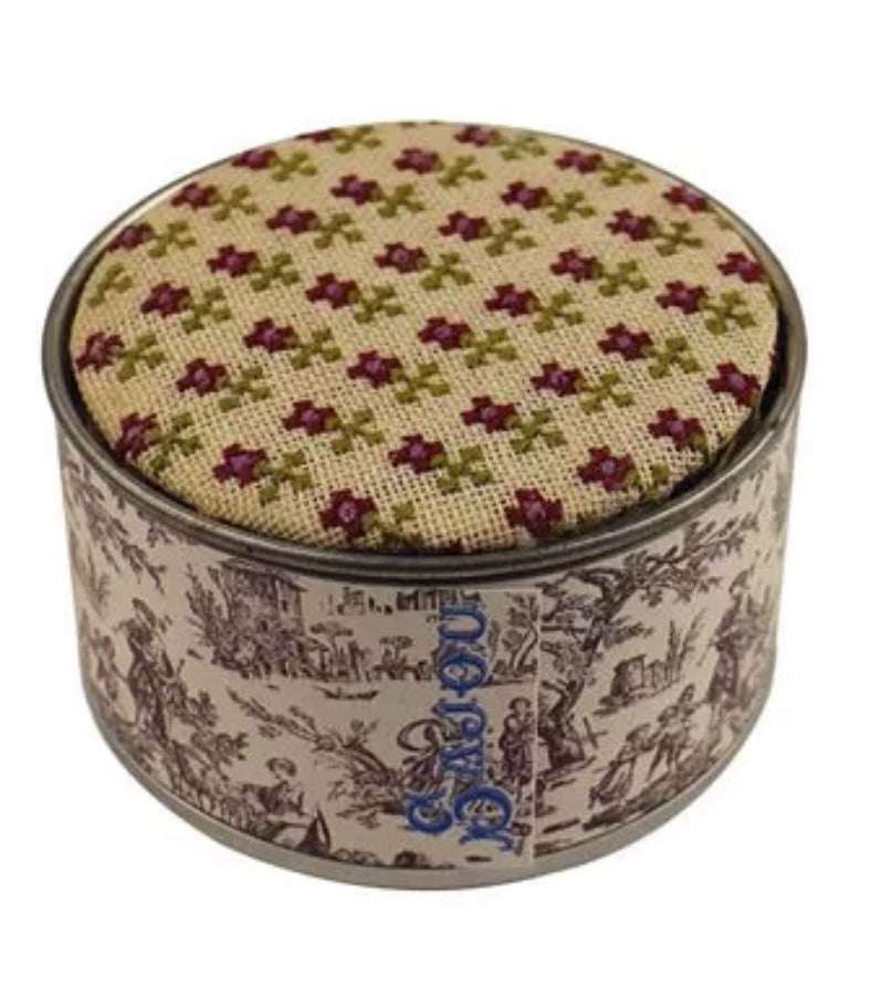 CROSS STITCH KIT - BORDEAUX MIGNONNETTE ROUND BOX
