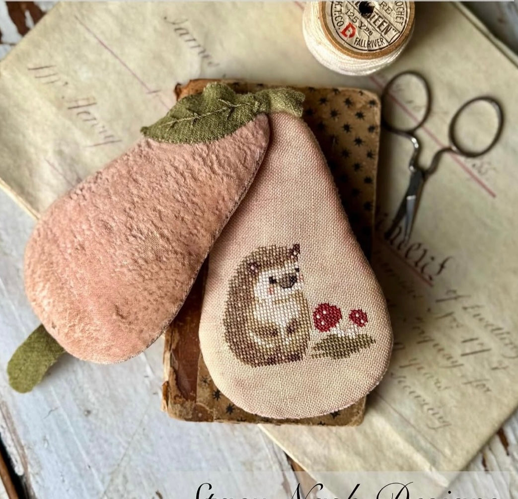 Stacy Nash Velvet Pink Pear Needlebook Printed Pattern