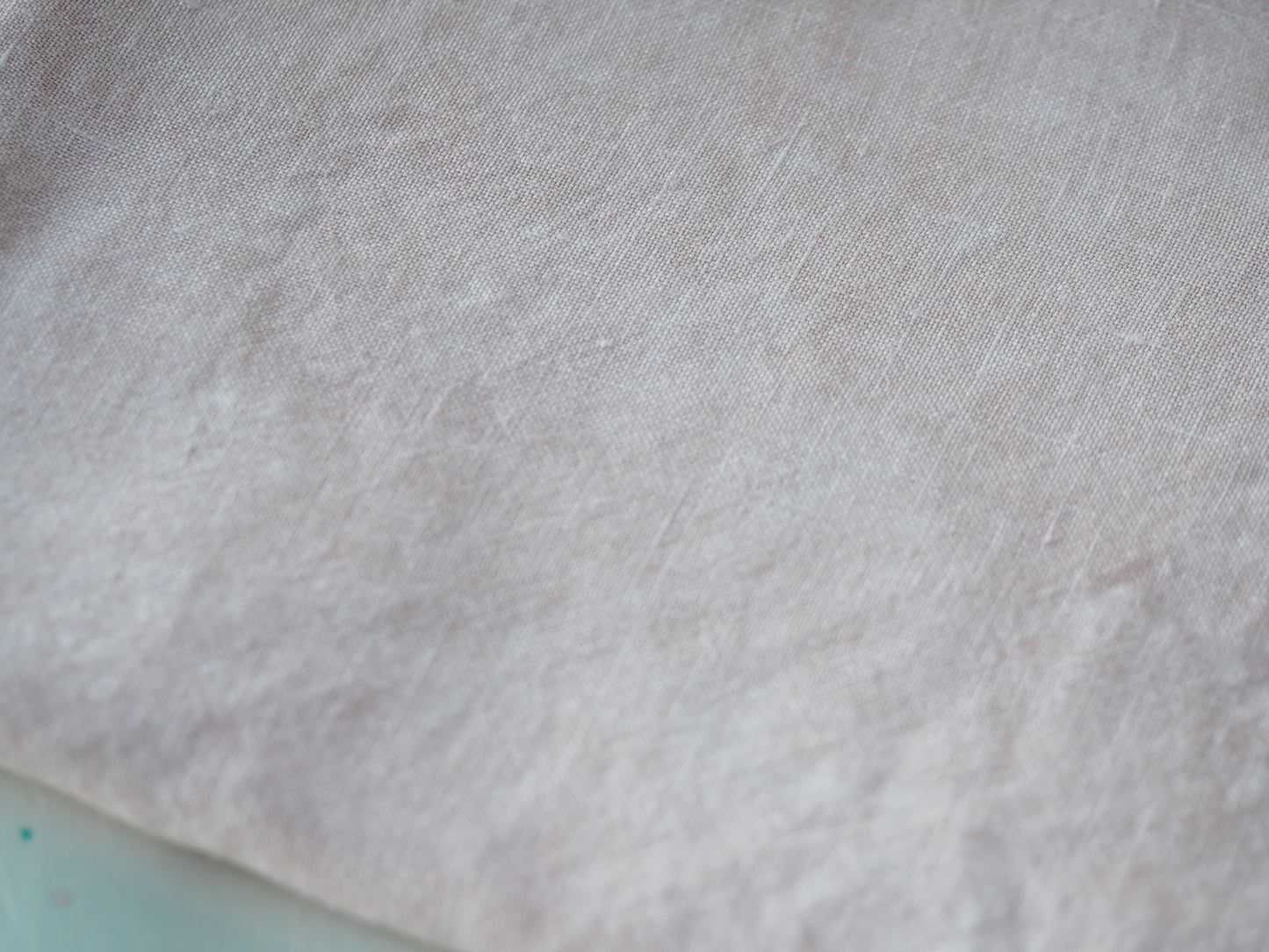 Weeks Dye Works 40ct Peach Fuzz (Zweigart base)