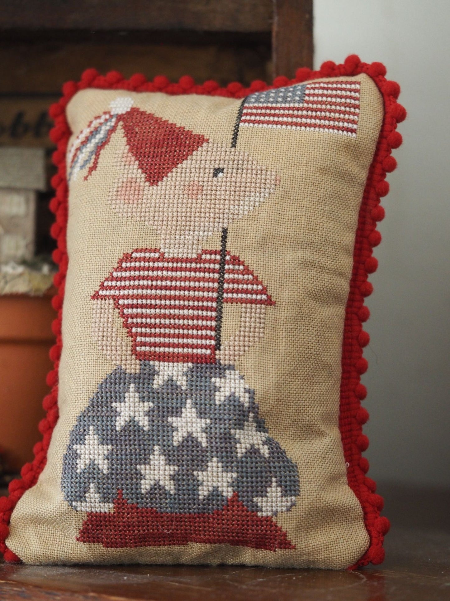 Mice Mascots - Miss Independence Mouse and Picnic Blanket Needle Roll.