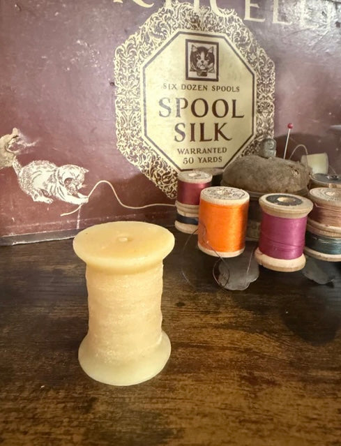 Spool Thread Waxer by Antique Needleworkers