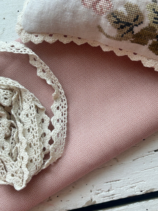 Tilda Fabric and hand dyed lace Pack (Secret garden Songbird finishing)