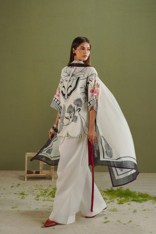 Fox and Rabbit 56ct Up in the Attic