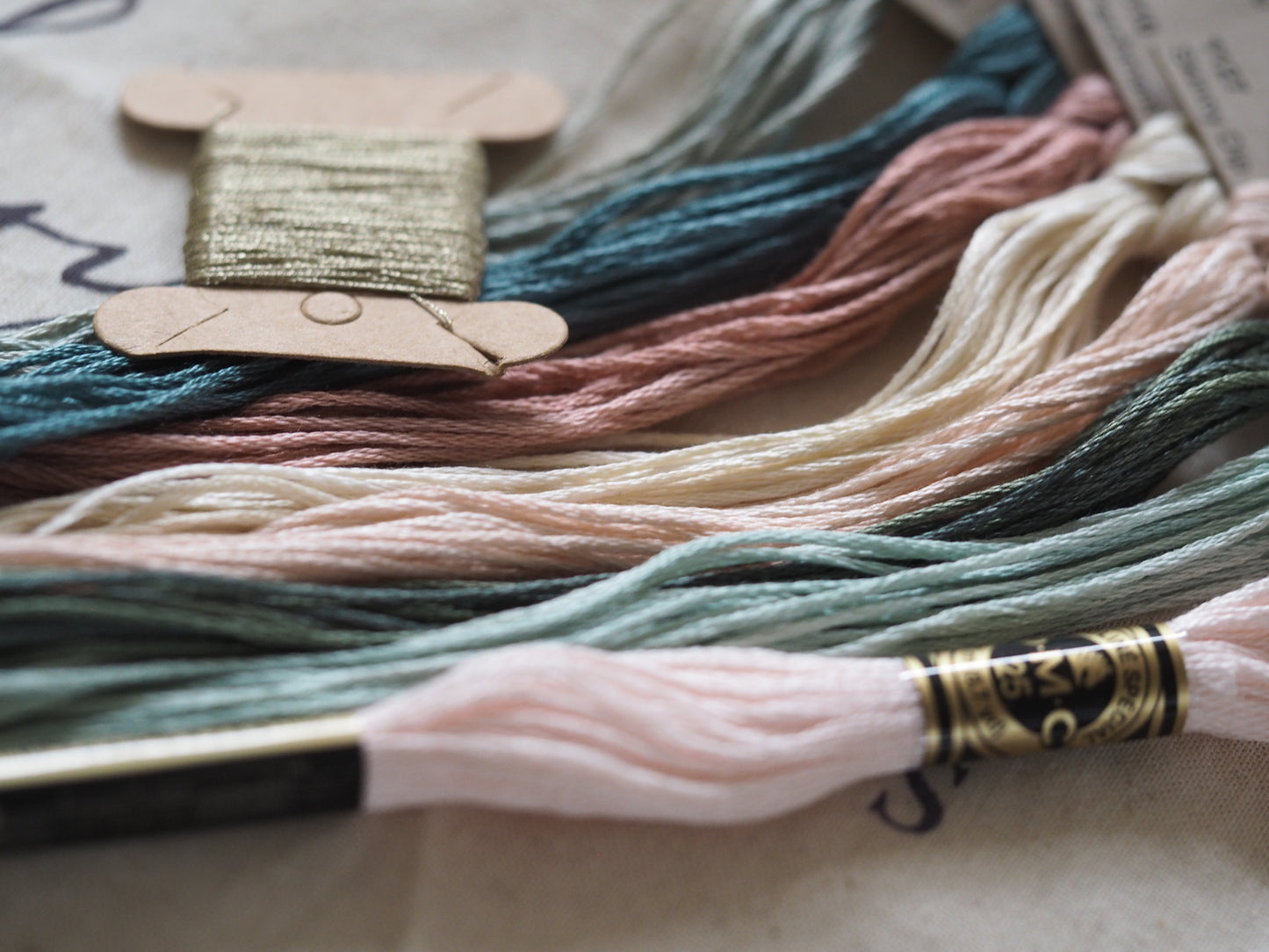 Marie Antoinette Thread Pack