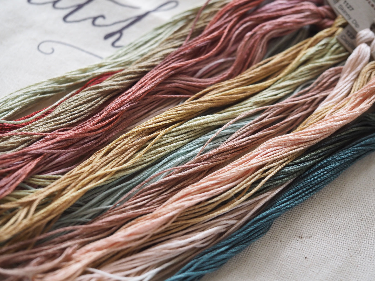 Versailles Thread Pack