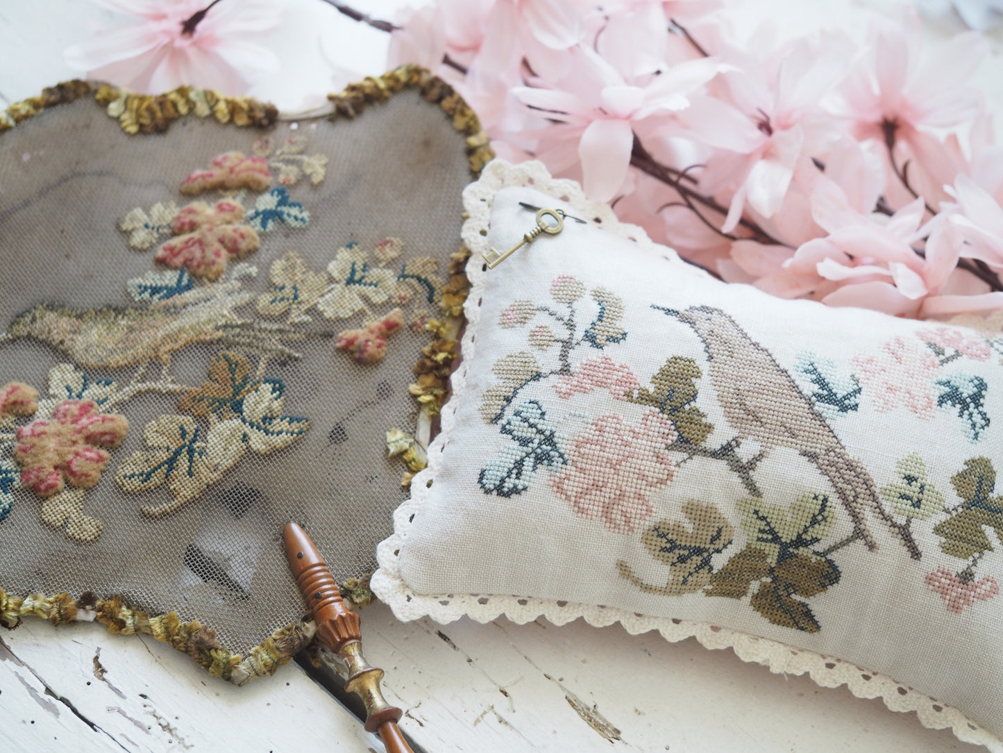 The Stitchery Sisters - Secret Garden Songbird Thread Pack